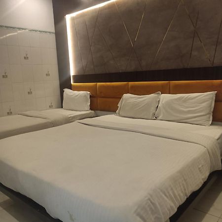 Ajith Residency Near Marina Beach Chennai Luaran gambar