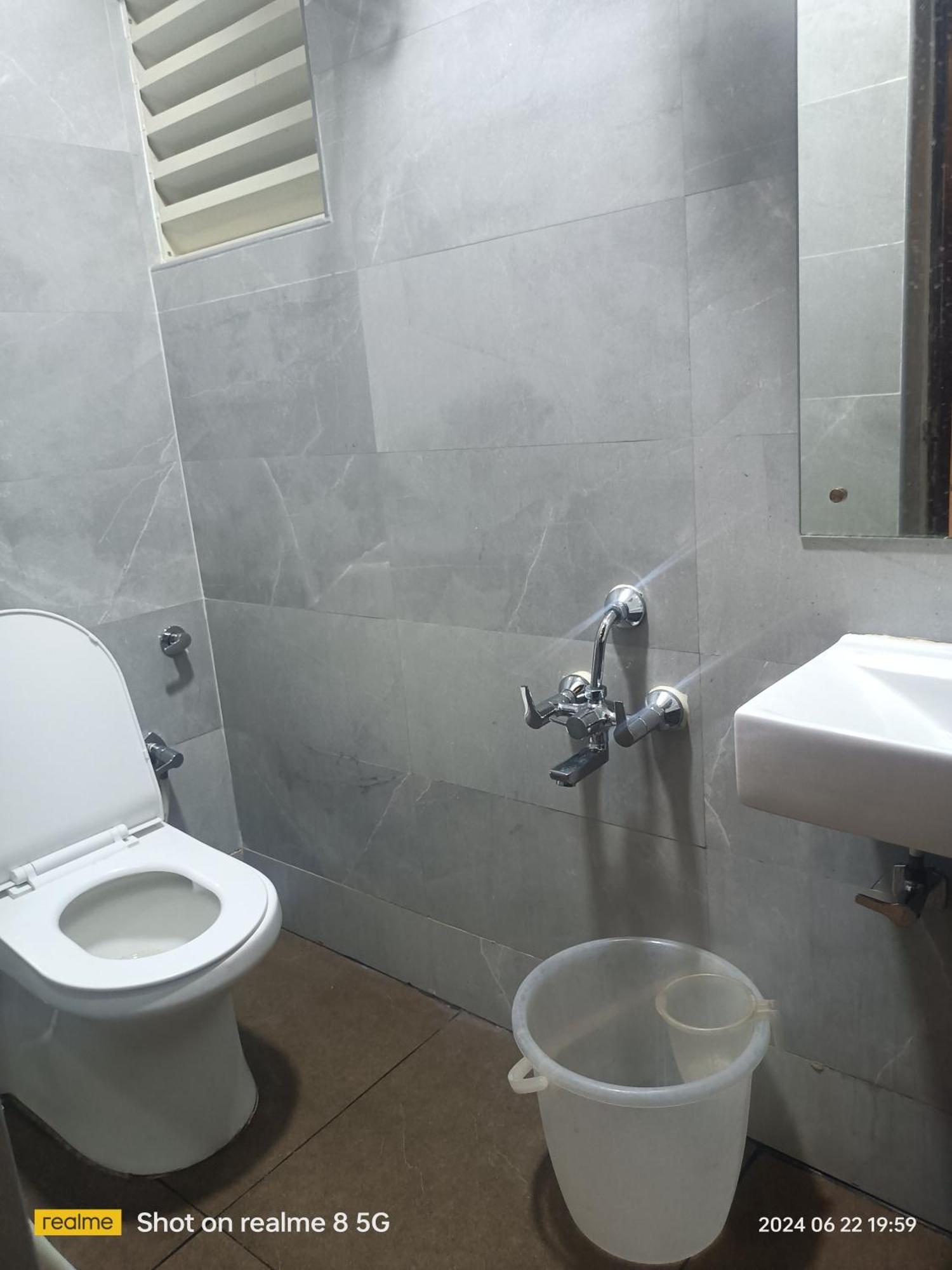 Ajith Residency Near Marina Beach Chennai Luaran gambar